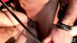 HouseOfTaboo_e031_098hotd1_720_6500_Ricardo_Bell_and_Szofya_Cox_Can_you_help_poor_Penelope-