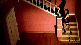 HouseOfTaboo_e197_359hotd1_1080_12000_Sheila_Grant_Hot_Milf_Sheila_Grant_dps_herself_in_the_stairwell!