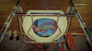 Dominatrix Mistress April - fresh warm delicious pee