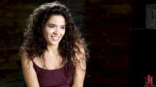 Victoria Voxxx: Extreme Bondage