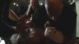 SADISTEN ZIRKEL- (Trauma #44)