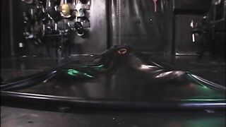 Latex-BDSM-Welt - Episode 3