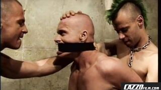 Cazzofilm.com - Skin Head Pigs