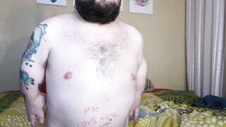 Midget penetrates his anal with a steel hook