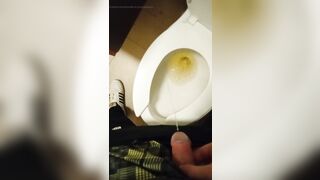 My stepmother doesn't let me pee more than 2 times a day, so I have to endure for a very long time