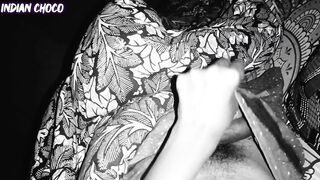 Aadhi raat ko mera lund khada ho gaya fir maine usko sant kiya