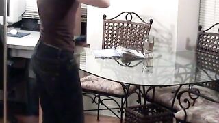 Katie Spades - Who Let The Cat Out？ 