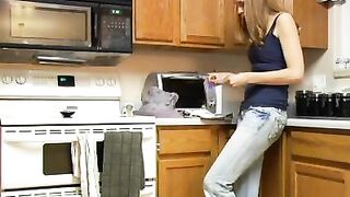 Monica forgets to thaw out the Steaks 